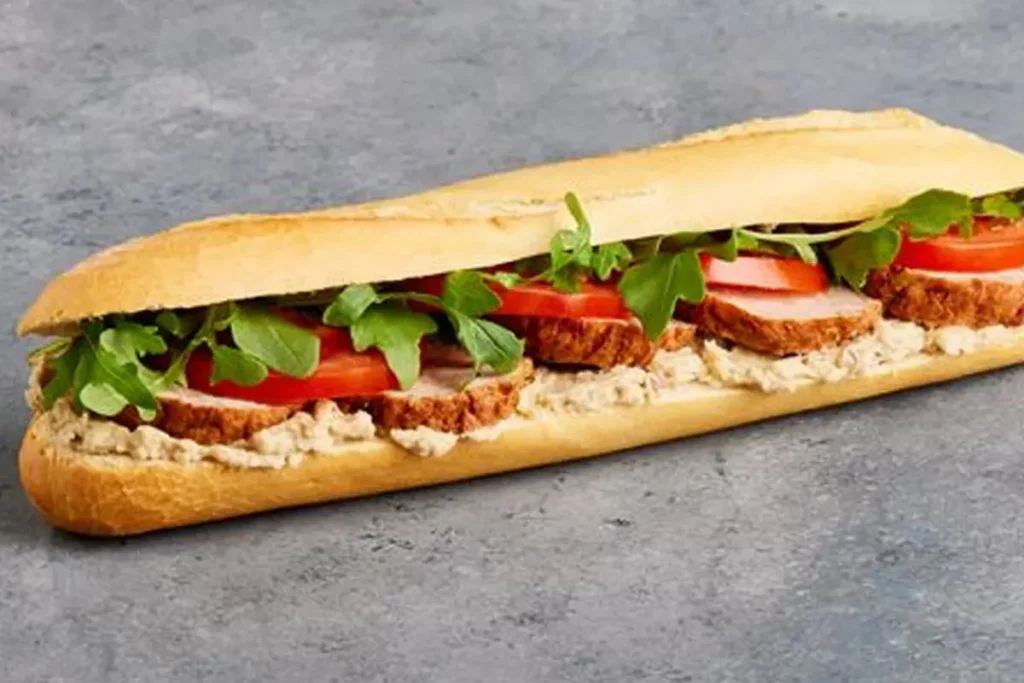 Sandwich aux boulets • ½ Baguette